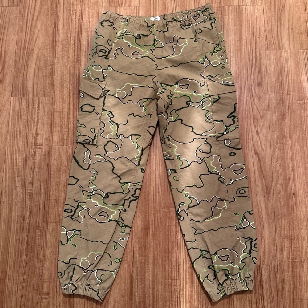 Men's Regular-Fit Pull On Camo Print Cargo Joggers